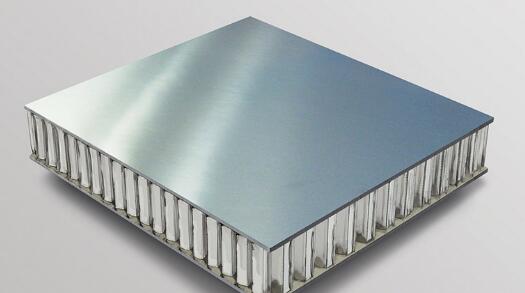 成都铝单板种类：铝蜂窝板如何